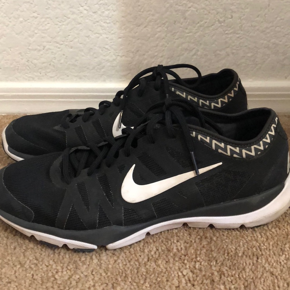 Nike shoes